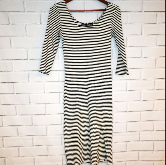 Polly & Esther black and white striped midi dress Size Medium - Picture 1 of 7